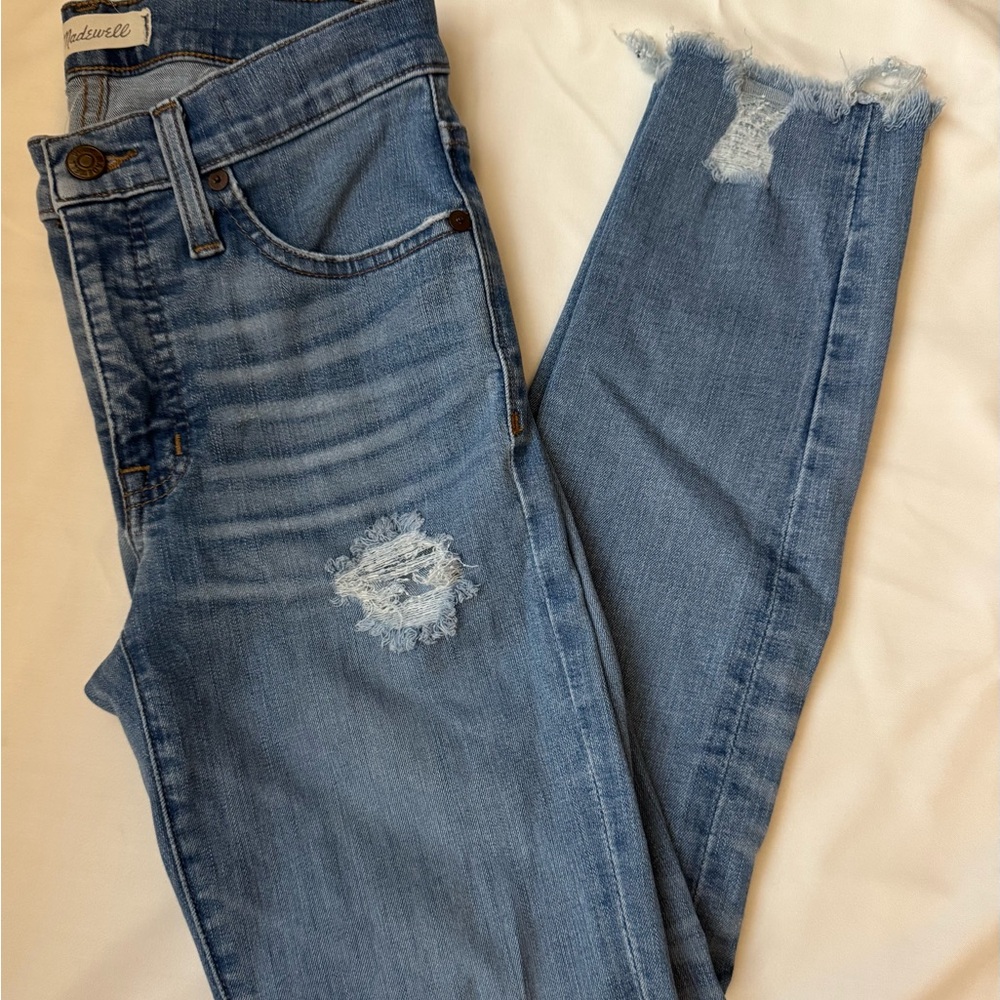 Madewell women distressed high rise Skinny jeans